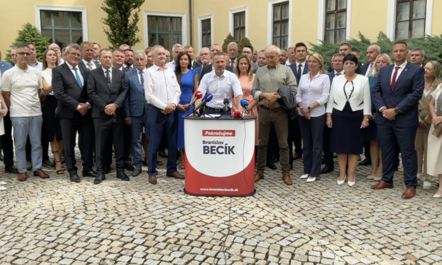 Becík ohlásil opätovnú kandidatúru na župana, Varga kritizuje stav zdravotníctva